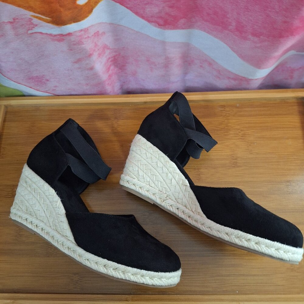 Faux Suede Black Natural Wedge Closed Toe Espadrilles Ankle Straps Size 39 EU - Picture 7 of 15